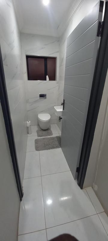 4 Bedroom Property for Sale in Roodepan Northern Cape